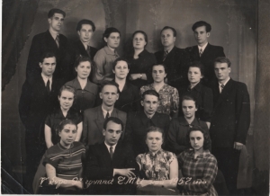 Лiкувальний факультет 1957 рiк  9 група