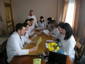 Викладачі та студенти провели санітарно-просвітницьку акцію в Університетській лікарні