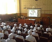 Активісти "Обнови" спілкувалися зі студентами БДМУ про здоровий спосіб життя
